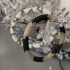 Glass Bead Platinum, Black, Gray & White Bracelet